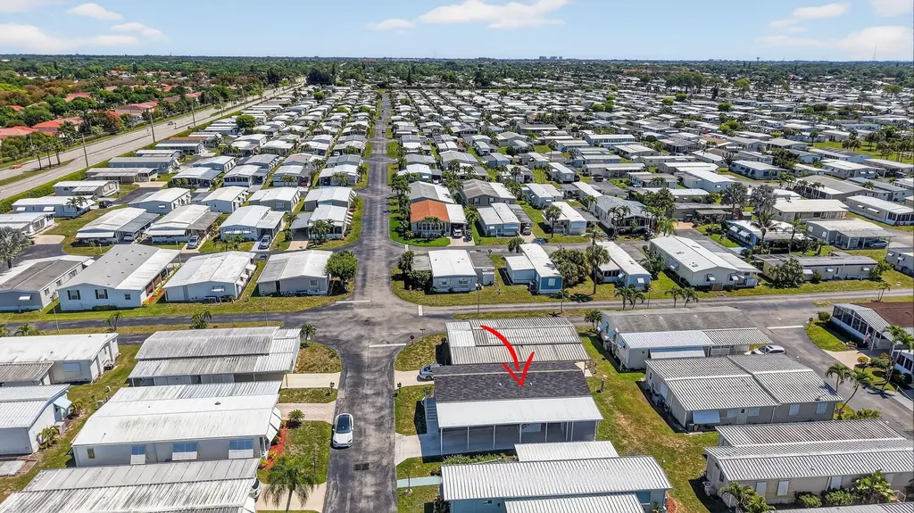 58012 Bahama Bay Boynton Beach FL 33436