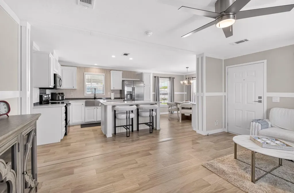 58012 Bahama Bay Boynton Beach FL 33436