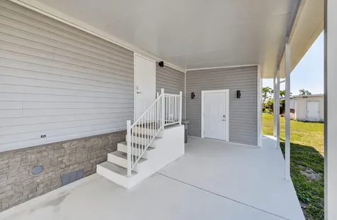 58012 Bahama Bay Boynton Beach FL 33436