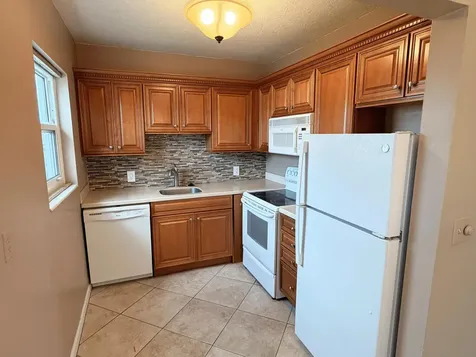 136 Coventry West Palm Beach FL 33417