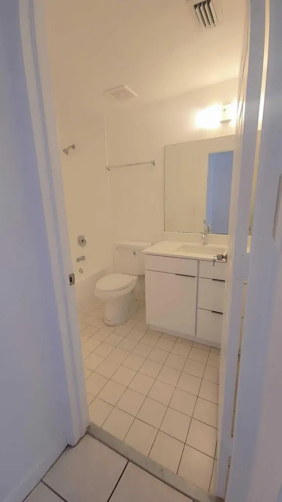 751 SW 148th Avenue Sunrise FL 33325