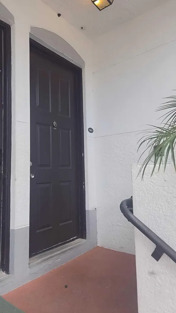 751 SW 148th Avenue Sunrise FL 33325