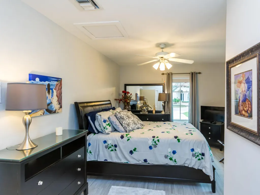 4930 NE 27th Avenue Lighthouse Point FL 33064