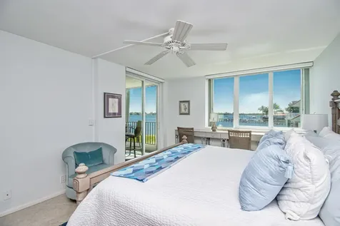 8200 Lakeshore Drive Hypoluxo FL 33462