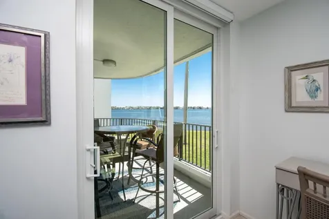 8200 Lakeshore Drive Hypoluxo FL 33462