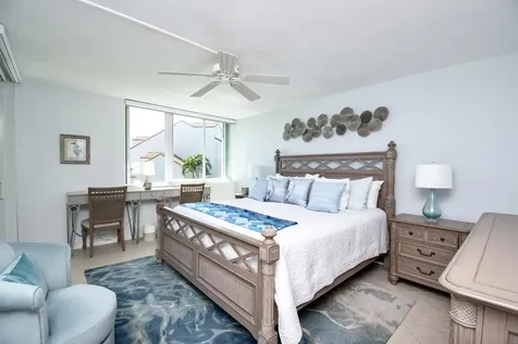 8200 Lakeshore Drive Hypoluxo FL 33462