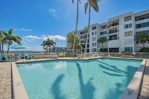 8200 Lakeshore Drive Hypoluxo FL 33462