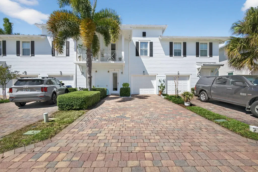 1122 Dakota Drive Jupiter FL 33458