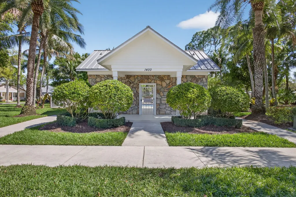 1122 Dakota Drive Jupiter FL 33458