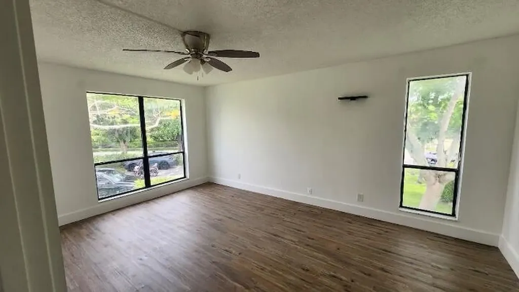 517 Dotterel Road Delray Beach FL 33444