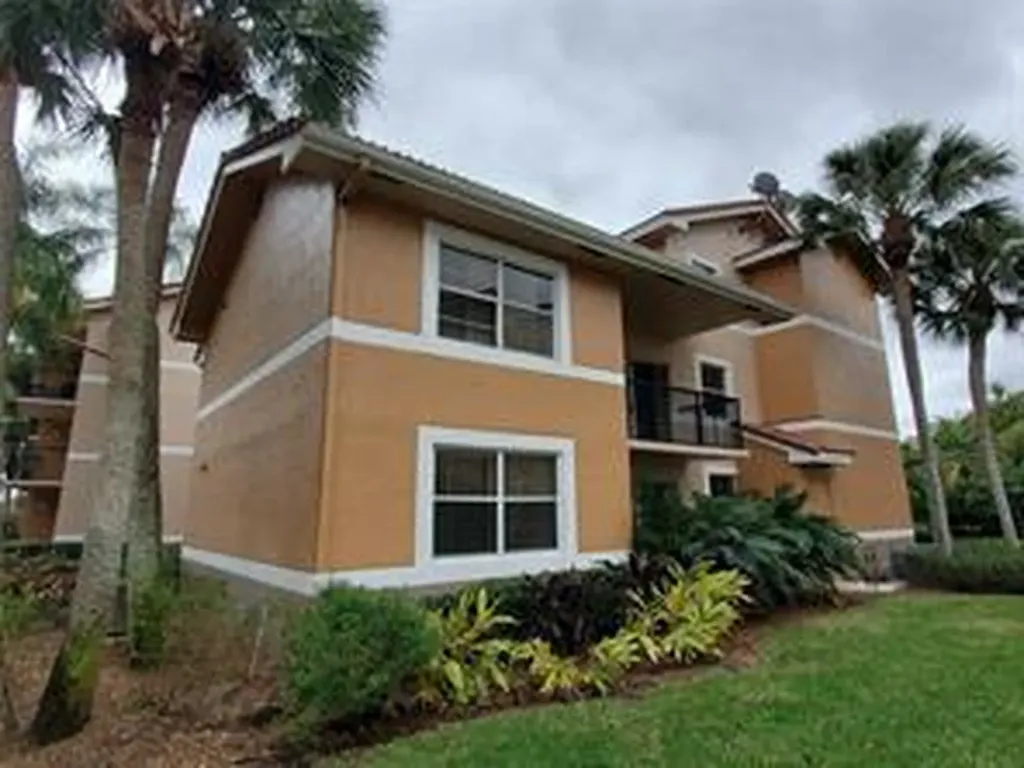 8871 Wiles Road Coral Springs FL 33067