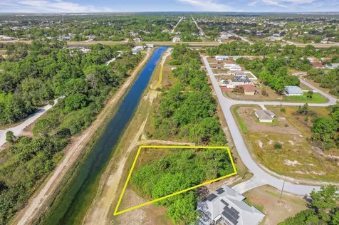 755 Longbow Lane Lehigh Acres FL 33972