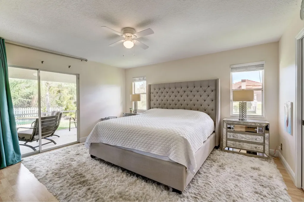 8671 N 155th Place Place N Palm Beach Gardens FL 33418