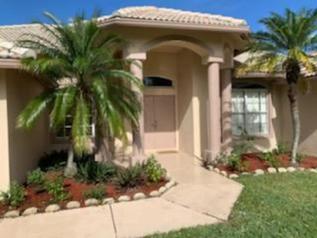 8671 N 155th Place Place N Palm Beach Gardens FL 33418