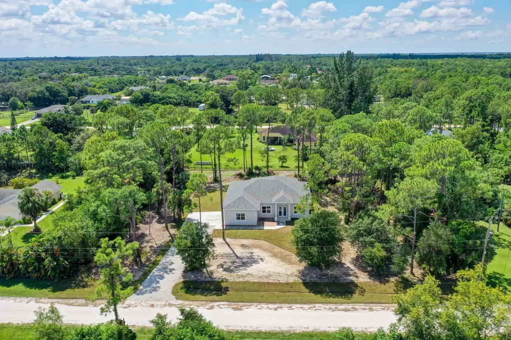 17944 N 38th Lane Lane N The Acreage FL 33470