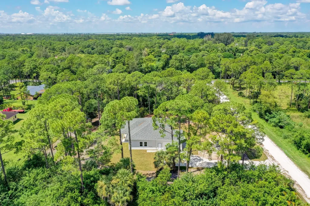 17944 N 38th Lane Lane N The Acreage FL 33470