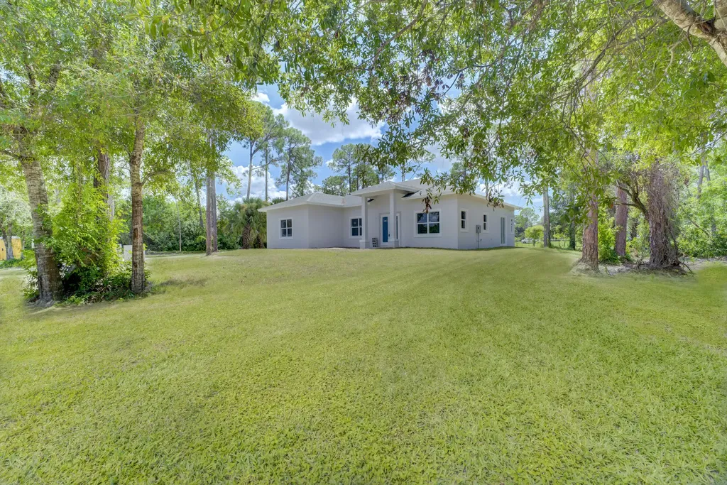 17944 N 38th Lane Lane N The Acreage FL 33470