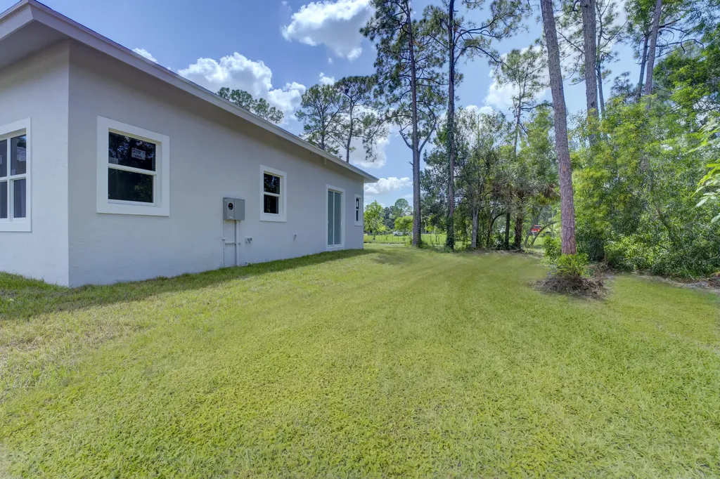 17944 N 38th Lane Lane N The Acreage FL 33470