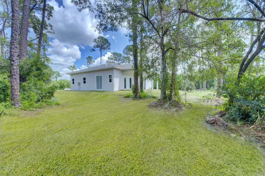 17944 N 38th Lane Lane N The Acreage FL 33470