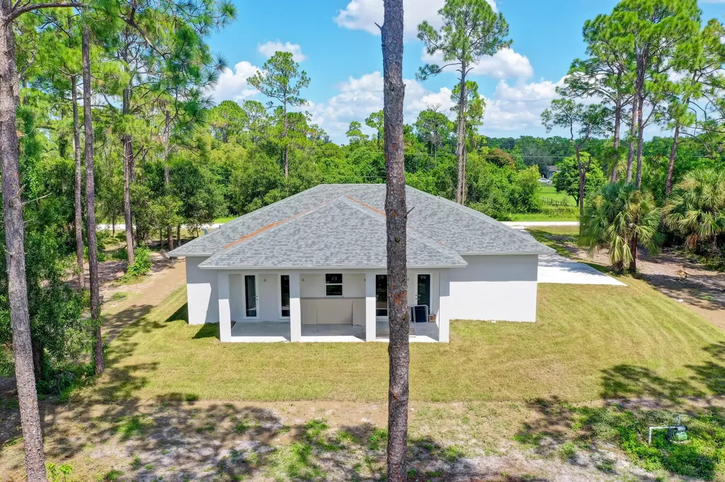 17944 N 38th Lane Lane N The Acreage FL 33470