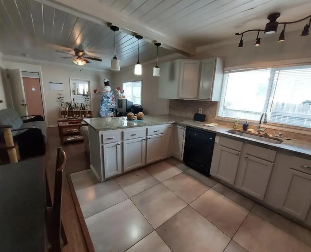 1009 18th Street West Palm Beach FL 33407