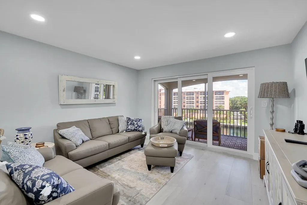 2871 N Ocean Boulevard Boca Raton FL 33431