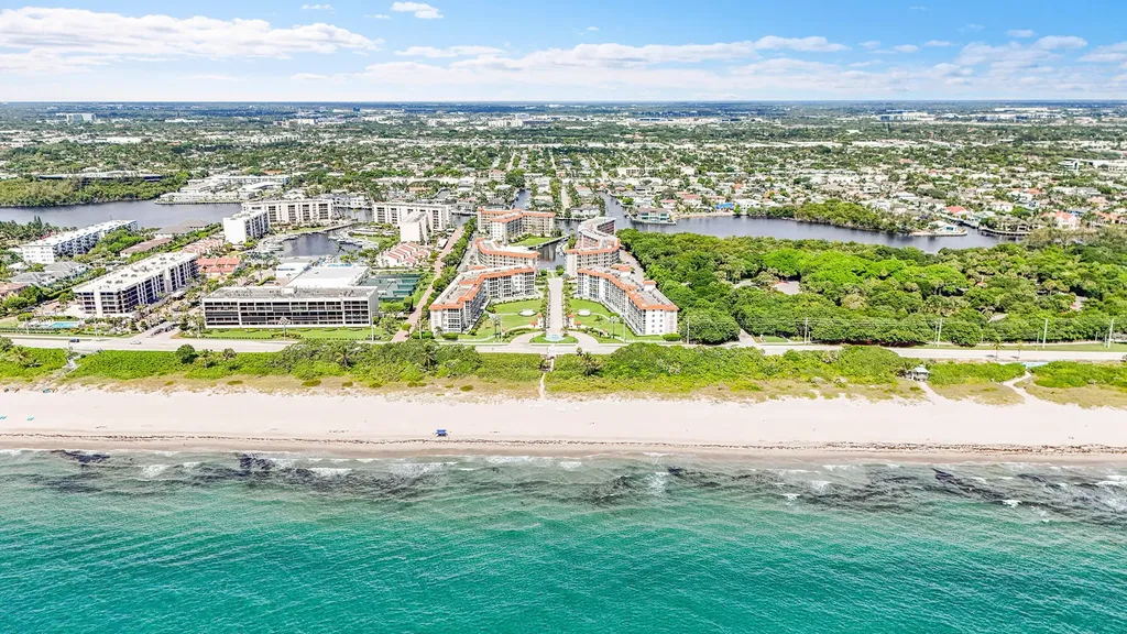 2871 N Ocean Boulevard Boca Raton FL 33431