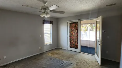8403 SE Pettway Street Hobe Sound FL 33455