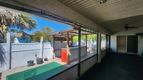 8403 SE Pettway Street Hobe Sound FL 33455