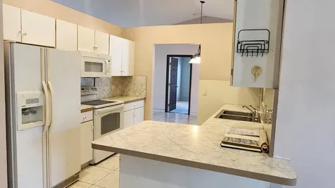 8403 SE Pettway Street Hobe Sound FL 33455