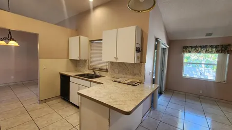 8403 SE Pettway Street Hobe Sound FL 33455