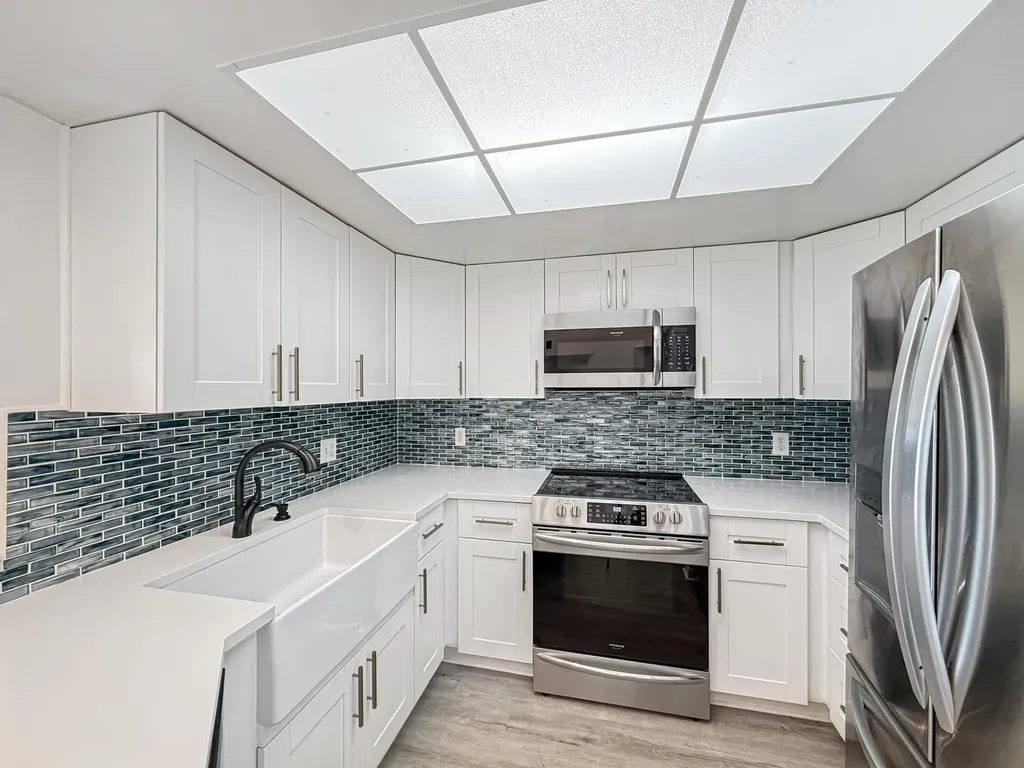 4155 N Haverhill Road West Palm Beach FL 33417