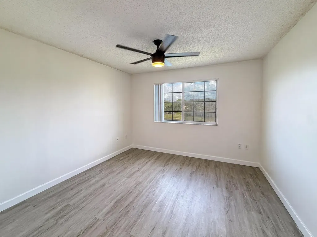 4155 N Haverhill Road West Palm Beach FL 33417
