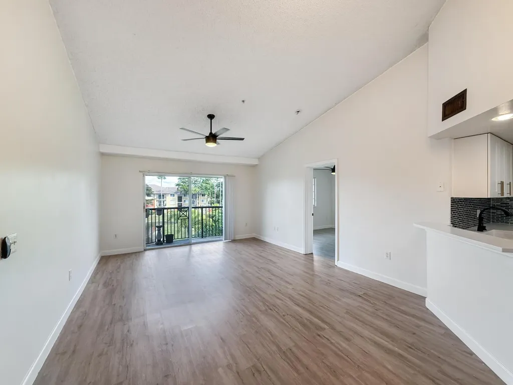 4155 N Haverhill Road West Palm Beach FL 33417