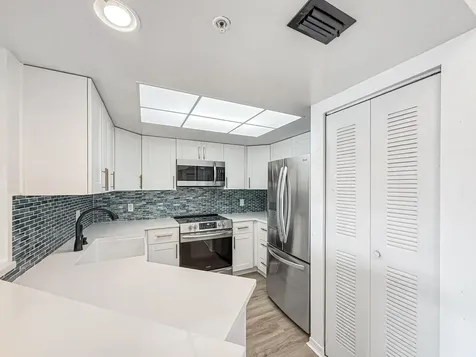 4155 N Haverhill Road West Palm Beach FL 33417