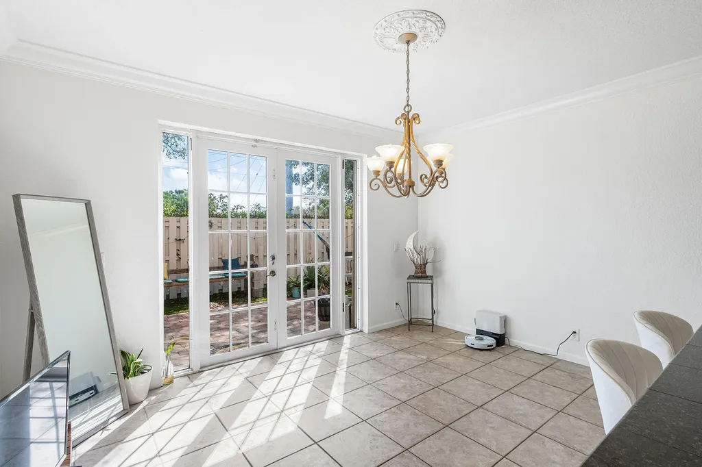 4172 Lake Tahoe Circle West Palm Beach FL 33409