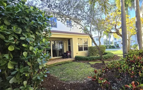 4820 NW 16th Terrace Boca Raton FL 33431