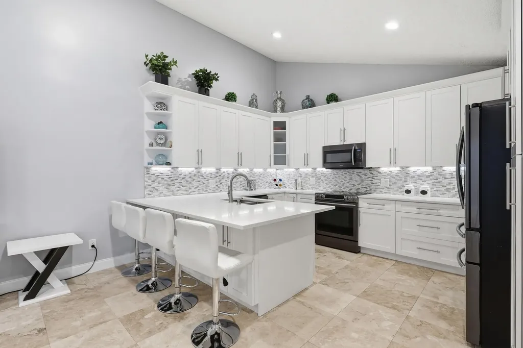 5460 Eagle Lake Drive Palm Beach Gardens FL 33418