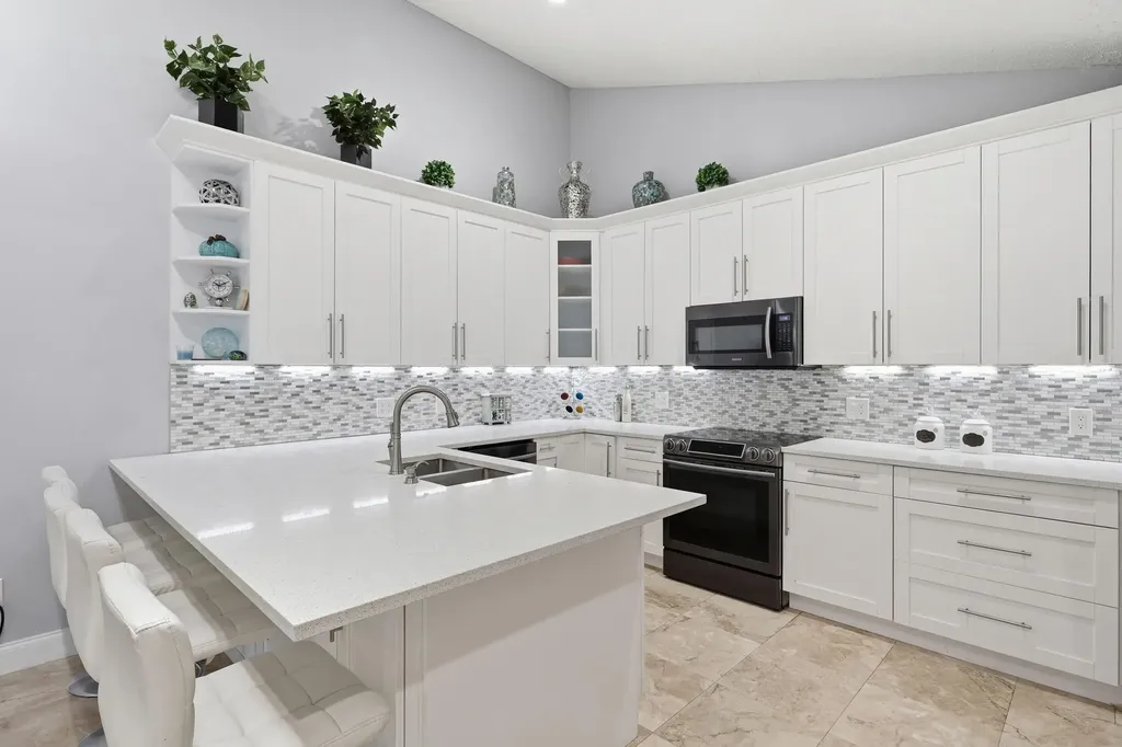 5460 Eagle Lake Drive Palm Beach Gardens FL 33418