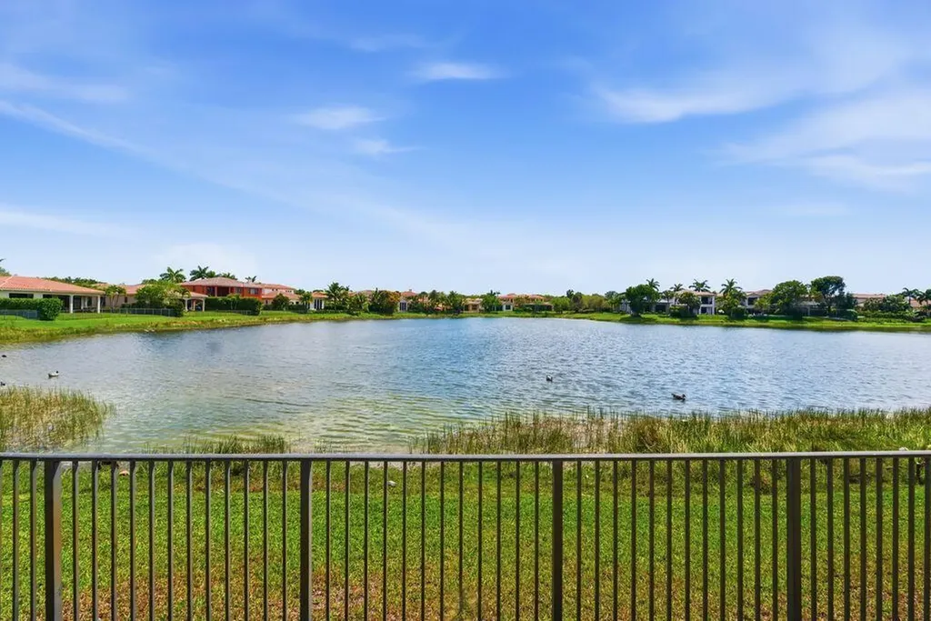 9460 Eden Manor Parkland FL 33076