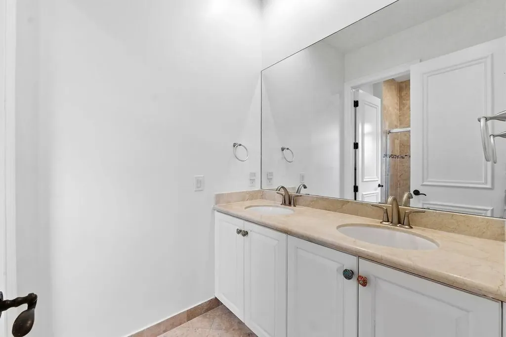 9460 Eden Manor Parkland FL 33076