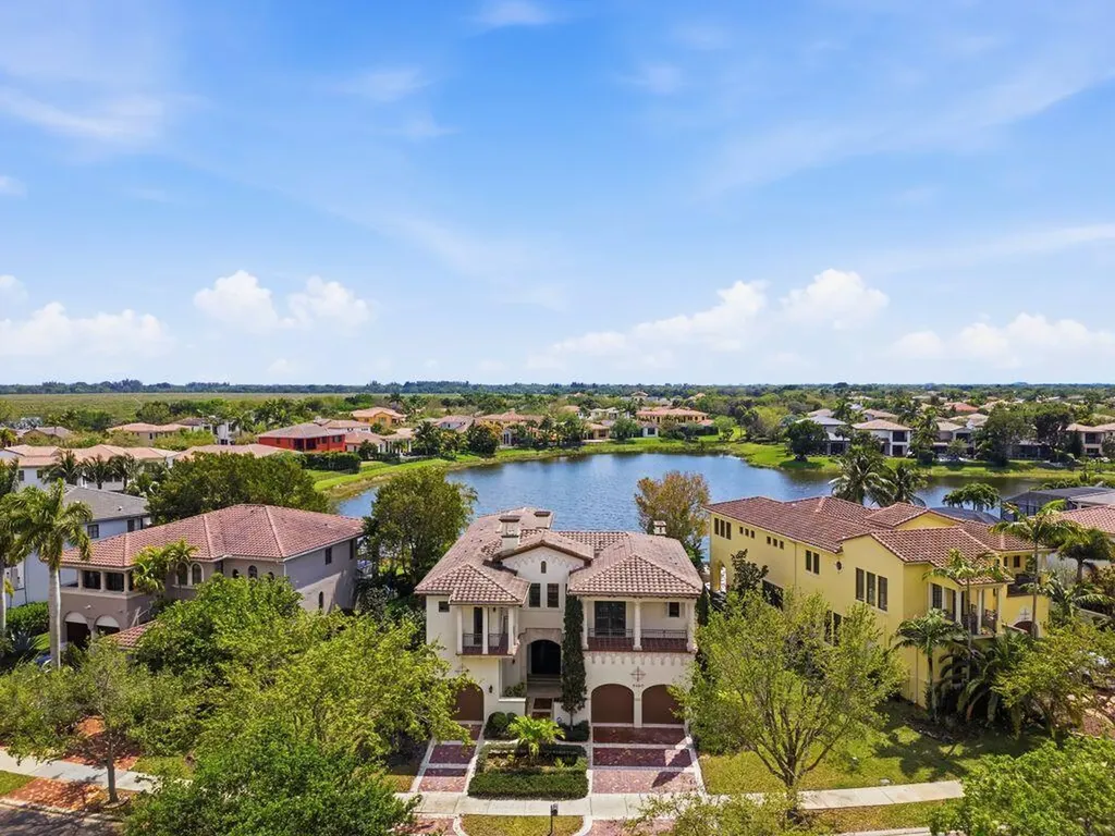9460 Eden Manor Parkland FL 33076