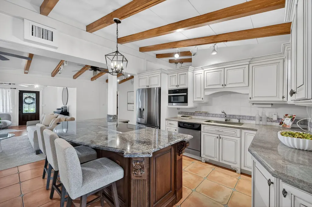 1507 SW 18th Avenue Fort Lauderdale FL 33312