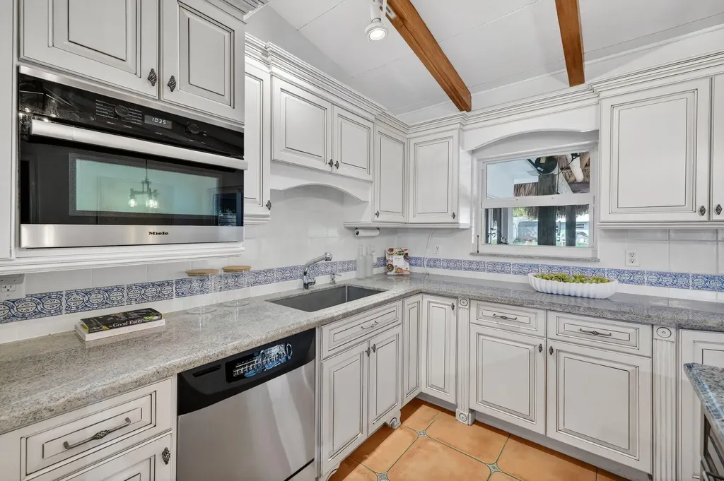1507 SW 18th Avenue Fort Lauderdale FL 33312