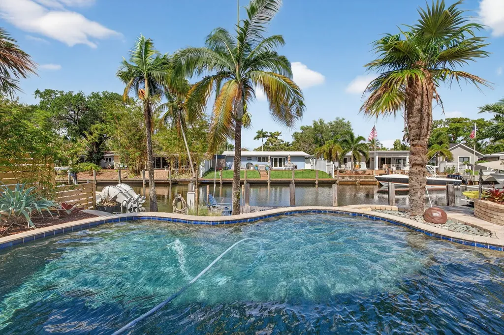 1507 SW 18th Avenue Fort Lauderdale FL 33312
