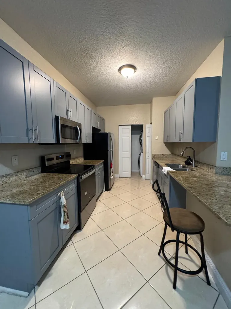 3549 Forest Hill Boulevard Palm Springs FL 33406