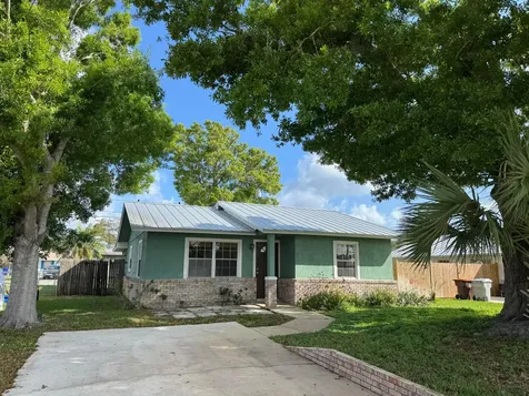 364 16th Street SW Vero Beach FL 32962