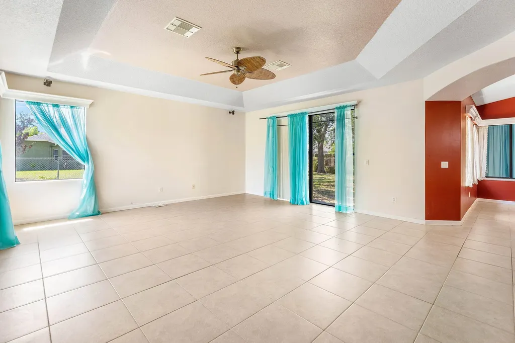 1508 SW Crater Avenue Port St Lucie FL 34953