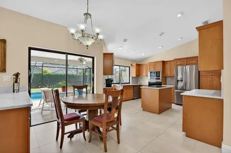 5111 NW 85th Road Coral Springs FL 33067