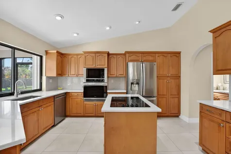 5111 NW 85th Road Coral Springs FL 33067